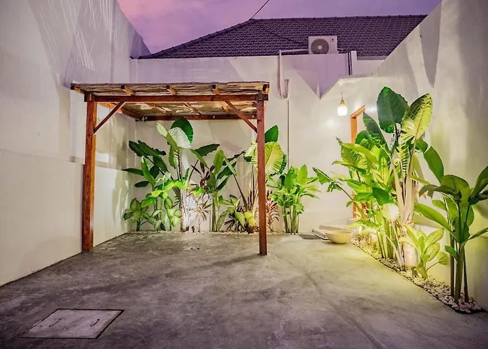 Casa Bila - Luxe & 3br Pool Canggu (Bali)