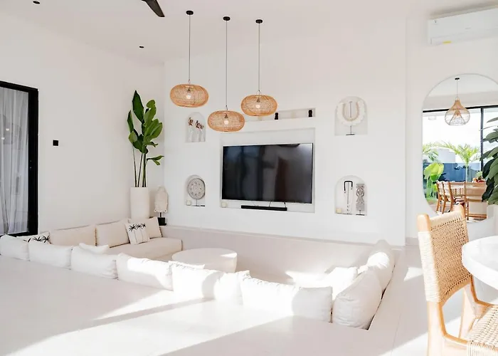 Casa Bila - Luxe & 3br Pool Villa *
