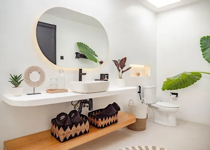 Villa Casa Bila - Luxe & 3br Pool