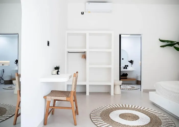 Casa Bila - Luxe & 3br Pool Canggu (Bali)