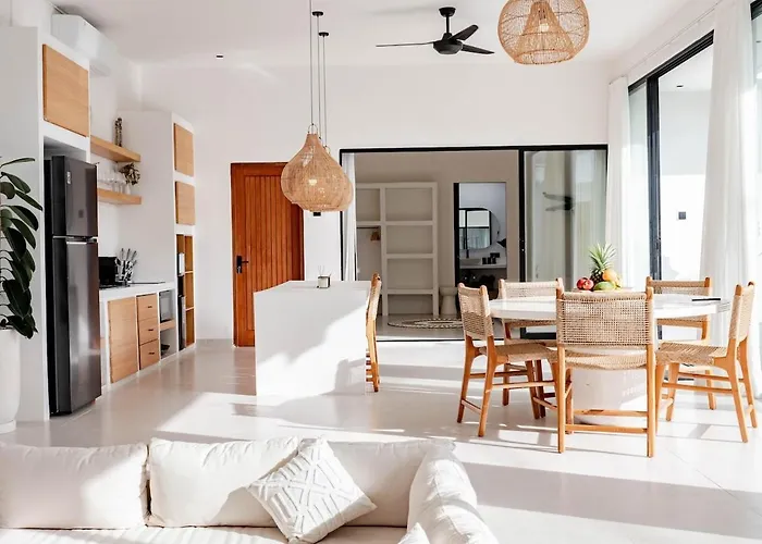 Villa Casa Bila - Luxe & 3br Pool
