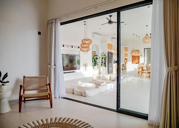 Casa Bila - Luxe & 3br Pool Villa