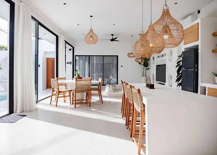 Villa Casa Bila - Luxe & 3br Pool Canggu (Bali)